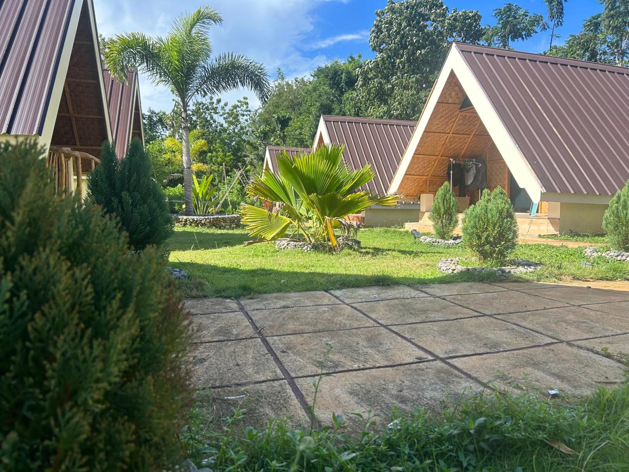 Dwarf Guest House Siquijor Exterior photo